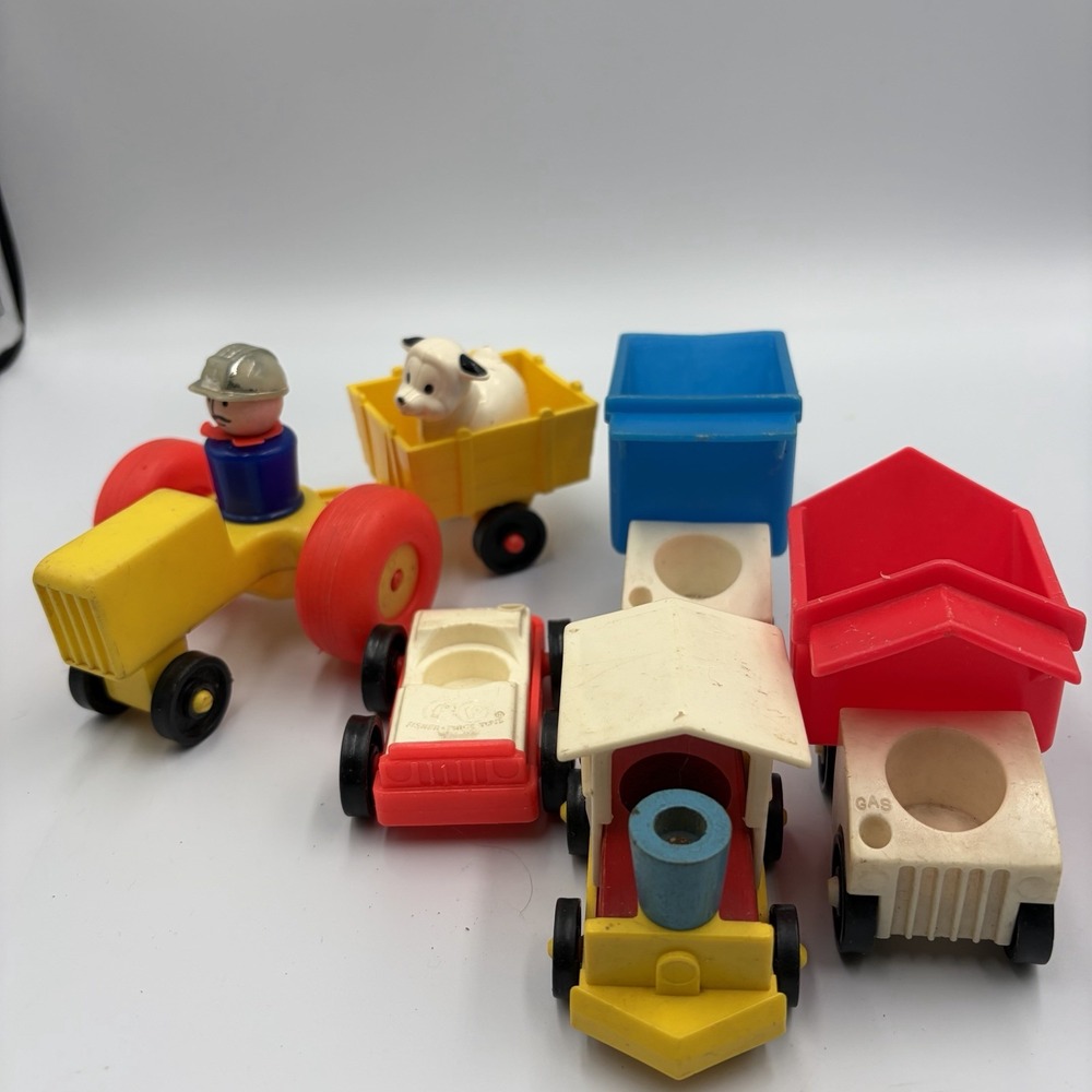 VTG Fisher-Price Little People Lot Of 5 Vehicles Car Dump Trucks Farm Tractor